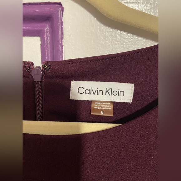 Calvin Klein Plum Sheath Dress – Size 8 - Picture 3 of 4